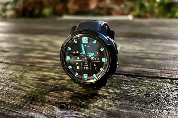 Garmin Instinct Crossover – The Analog Watch with Hidden GPS Power